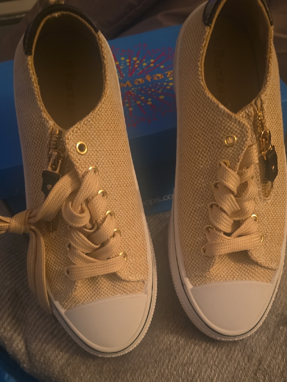 Razzmatazz Sneakers
